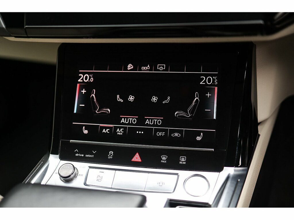 Audi E-tron Launch Edition Grey #19