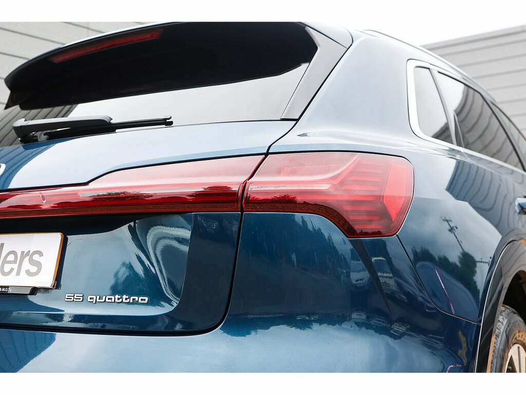 Audi E-tron Launch Edition Grey #39