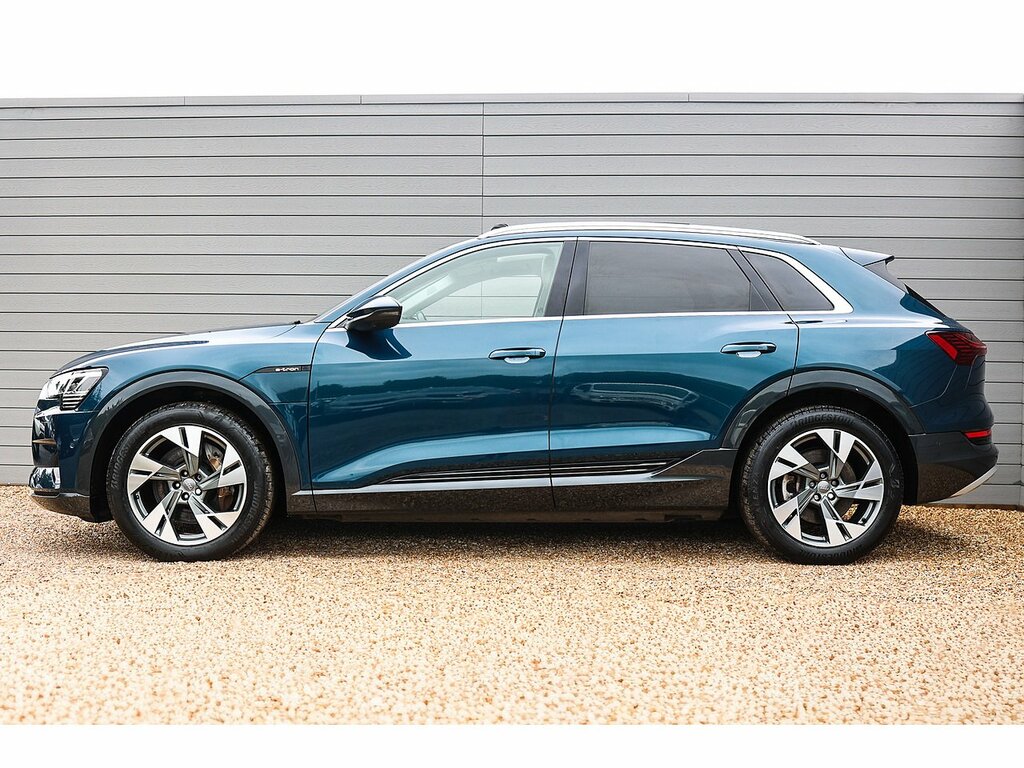 Audi E-tron Quattro Base Blue #5