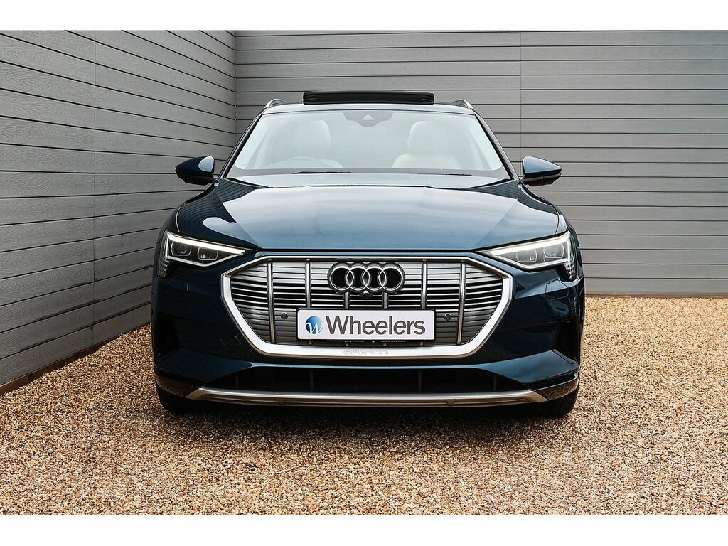 Audi E-tron Quattro Base Blue #4