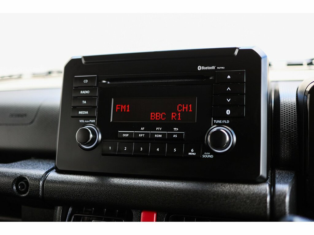Suzuki Jimny Allgrip White #14