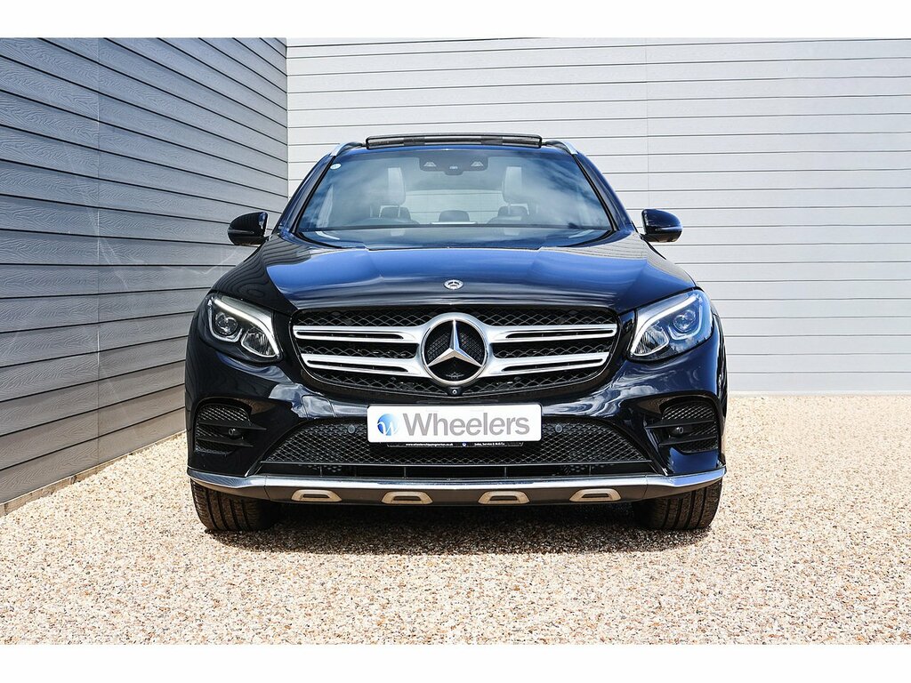 Mercedes-Benz GLC Class Glc250 Amg Line Black #4