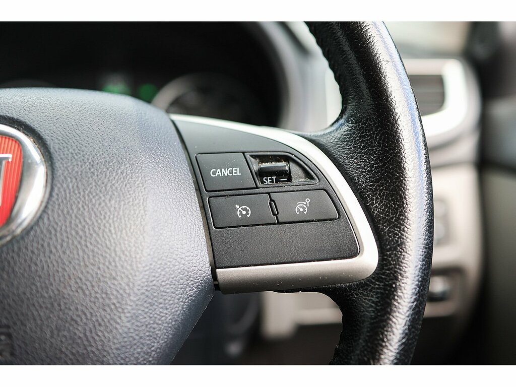 Fiat Fullback 2.4L Cross White #27