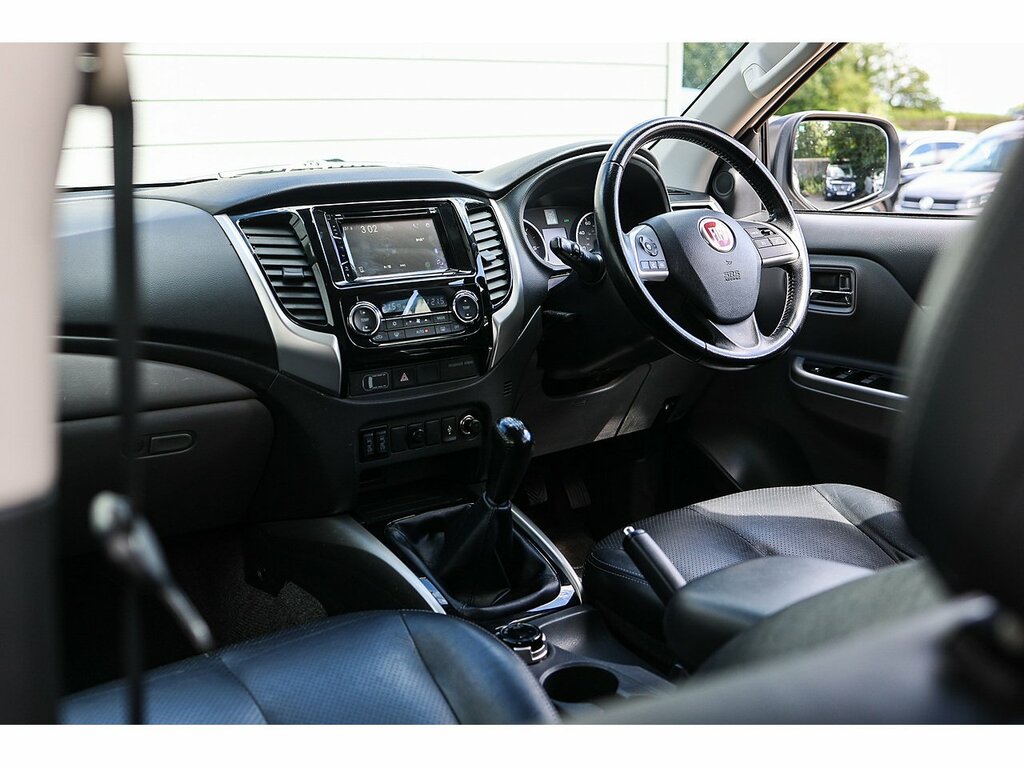 Fiat Fullback 2.4L Cross White #30