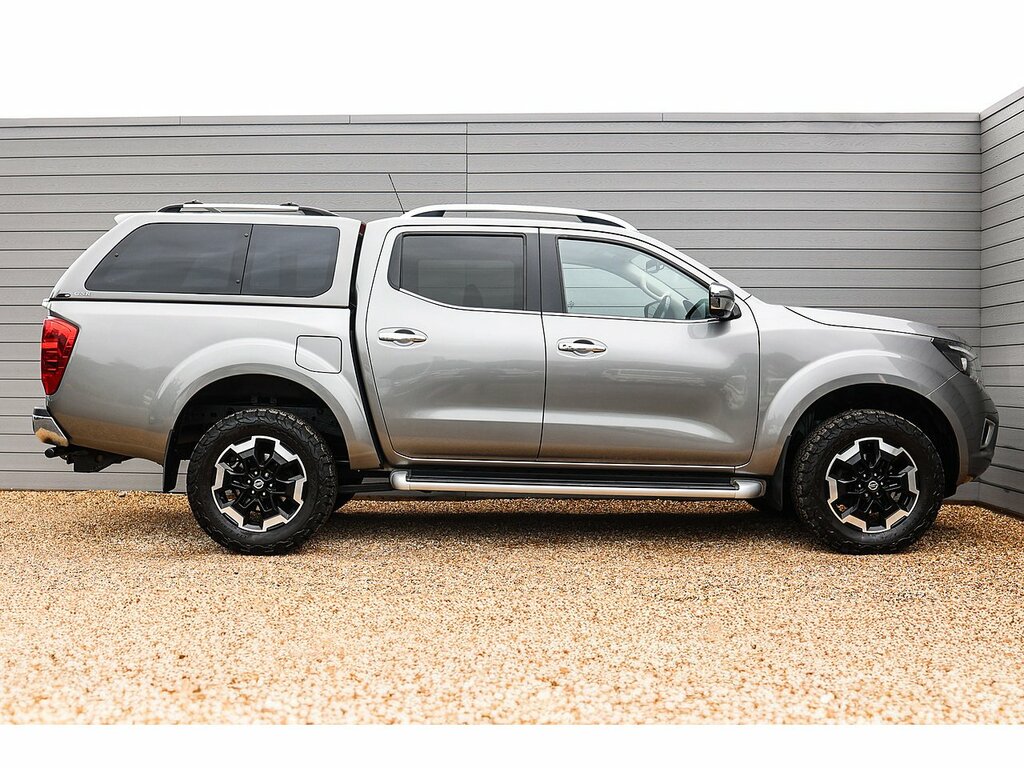 Nissan Navara Dci Tekna Grey #6