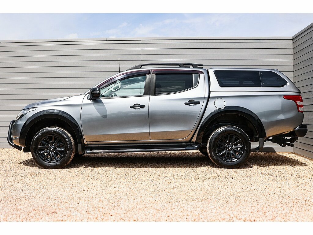 Mitsubishi L200 Di-d Dc Barbarian Black Grey #5