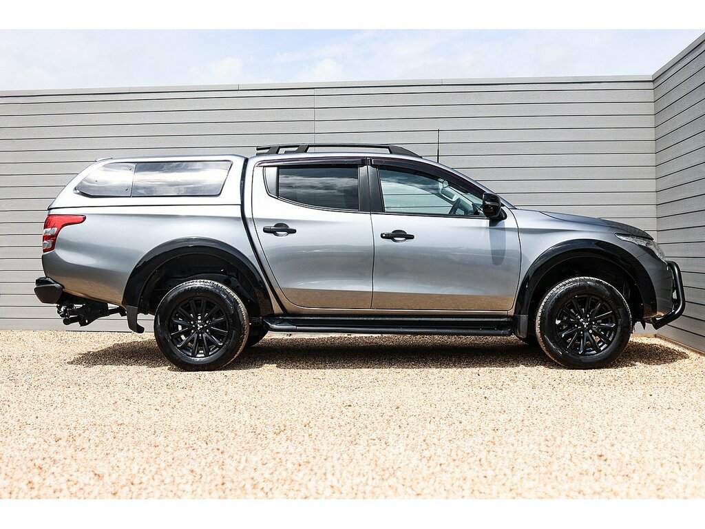 Mitsubishi L200 Di-d Dc Barbarian Black Grey #6