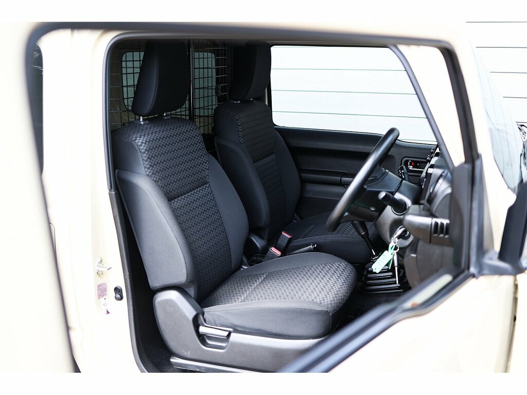 Suzuki Jimny Allgrip Silver #11