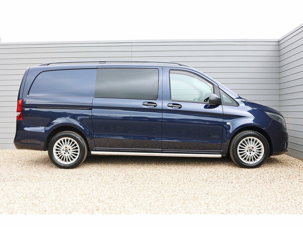 Mercedes-Benz Vito 111Cdi Long Van White #9