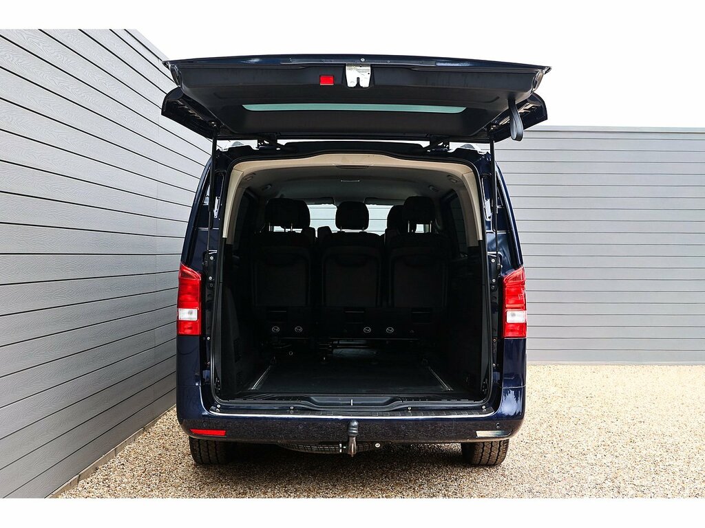 Mercedes-Benz Vito 111Cdi Long Van White #11