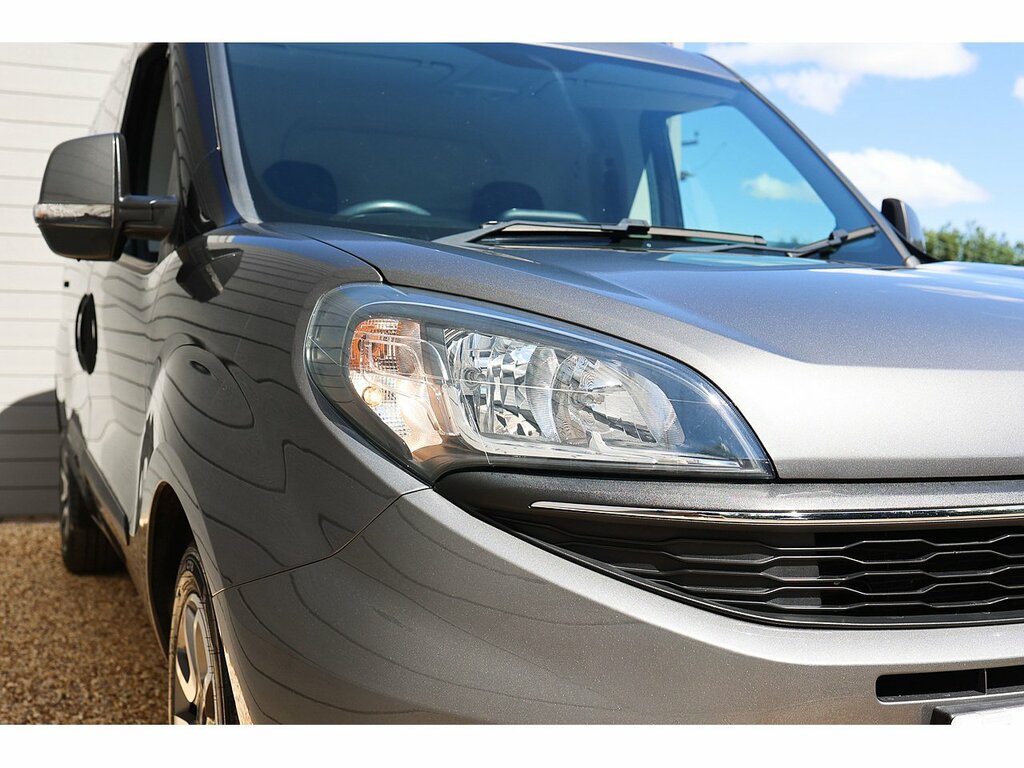Fiat Doblo 1.6 Multijet 16V 105 Tecnico Van Start Stop Grey #30
