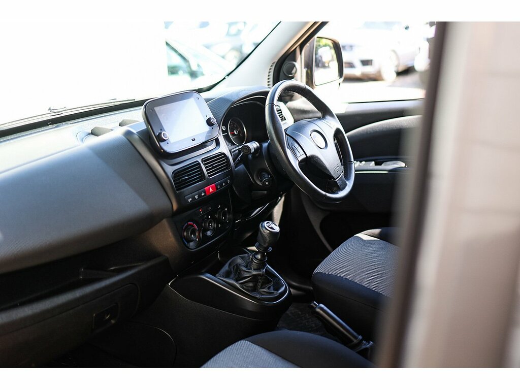 Fiat Doblo 1.6 Multijet 16V 105 Tecnico Van Start Stop Grey #29