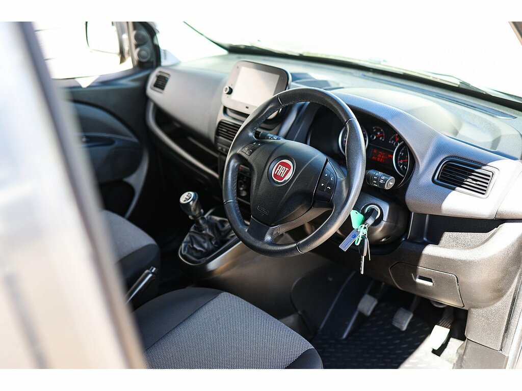 Fiat Doblo Multijetii Maxi Trekking Grey #2