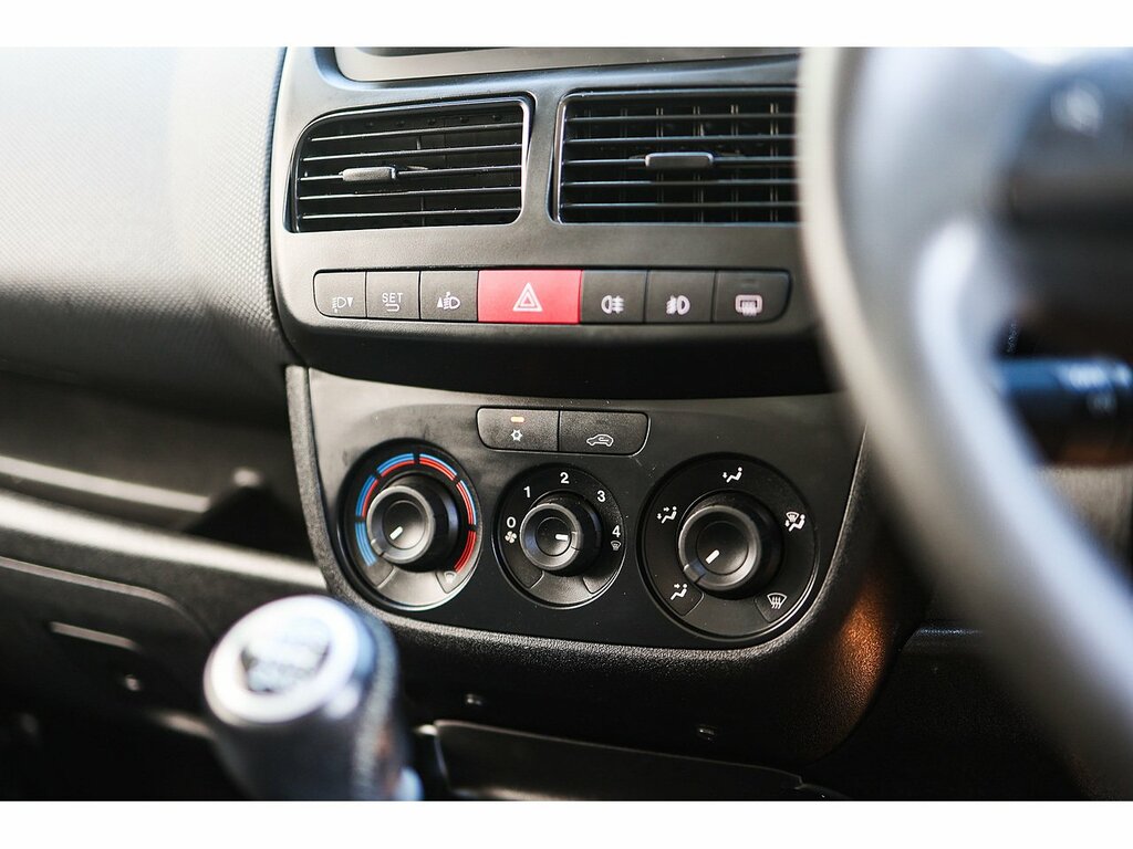 Fiat Doblo 1.6 Multijet 16V 105 Tecnico Van Start Stop Grey #22