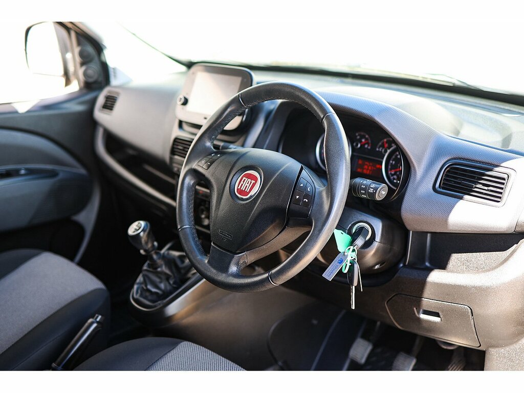 Fiat Doblo 1.6 Multijet 16V 105 Tecnico Van Start Stop Grey #14