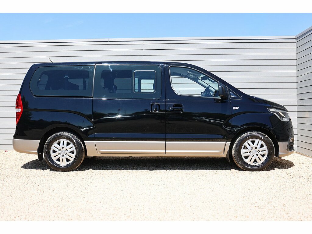 Hyundai I800 Crdi Se Black #6