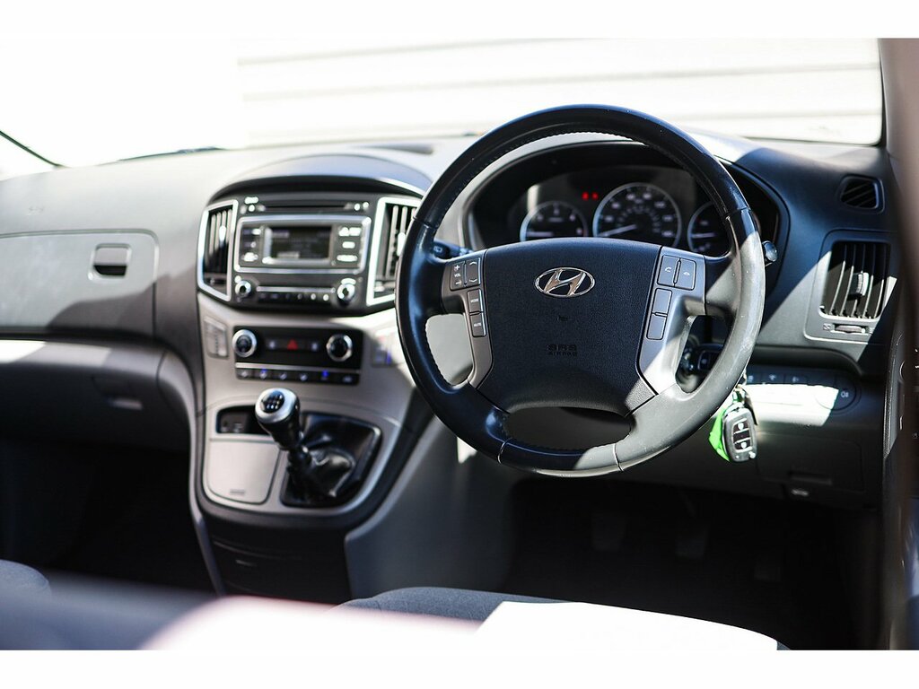Hyundai I800 2.5 Crdi 170 Se Silver #13