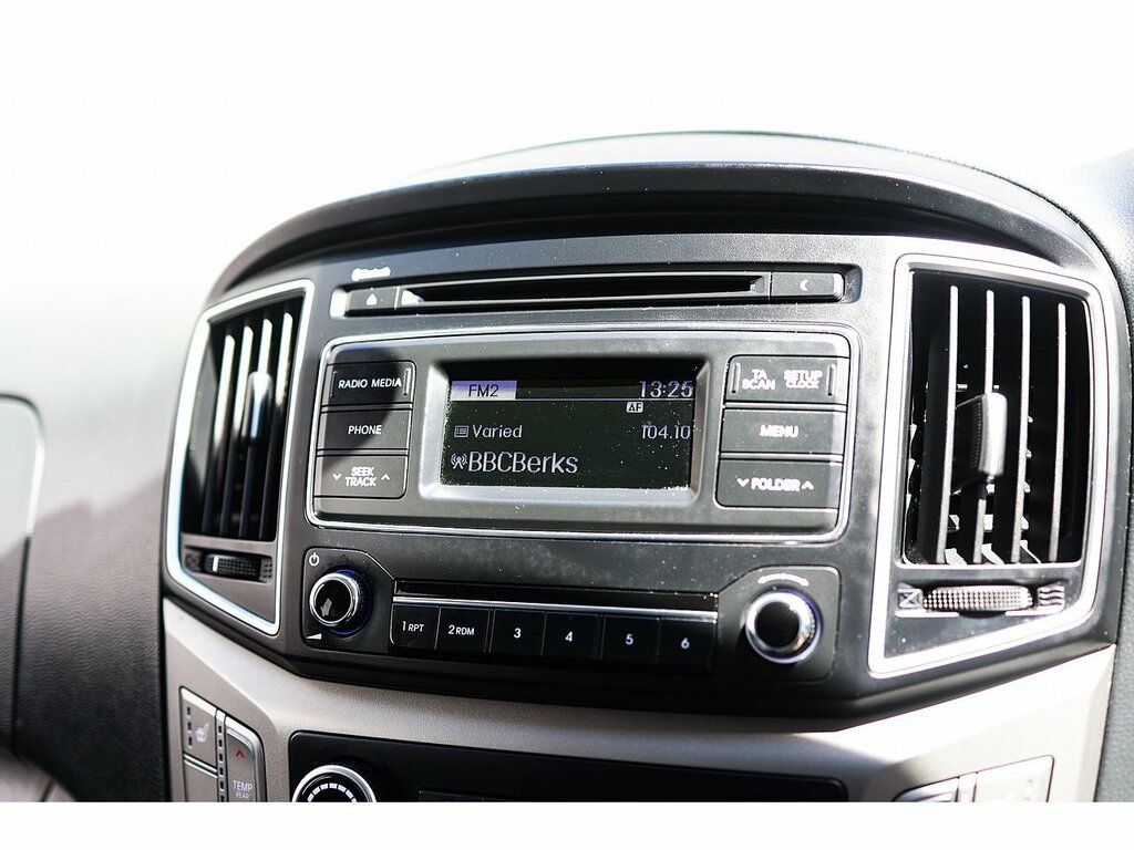 Hyundai I800 2.5 Crdi 170 Se Silver #15