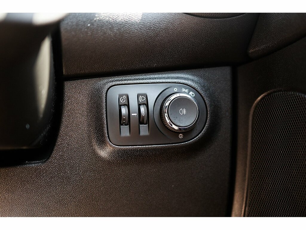 Vauxhall Adam Adam Energised Black #25