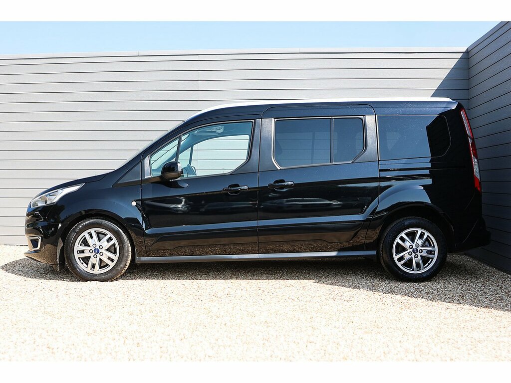 Ford Grand Tourneo Connect Ecoblue Titanium Black #5