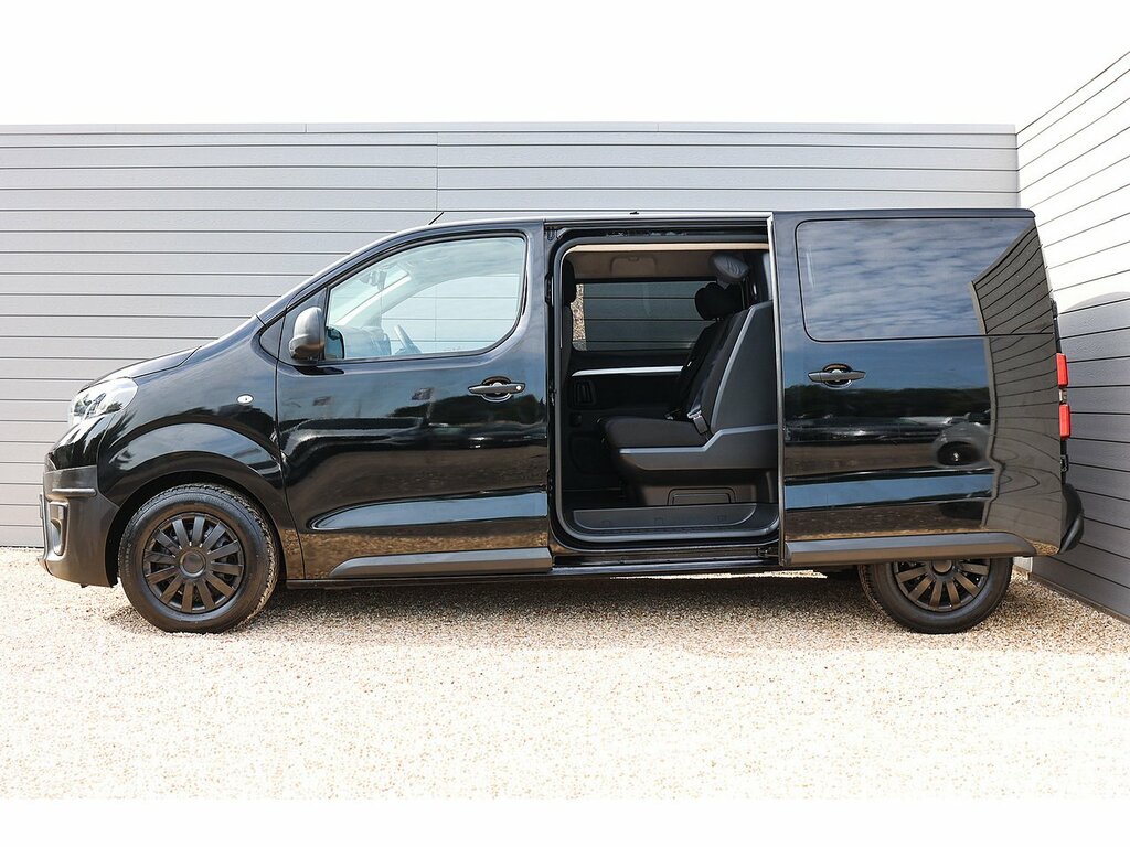 Toyota PROACE D Icon Black #6