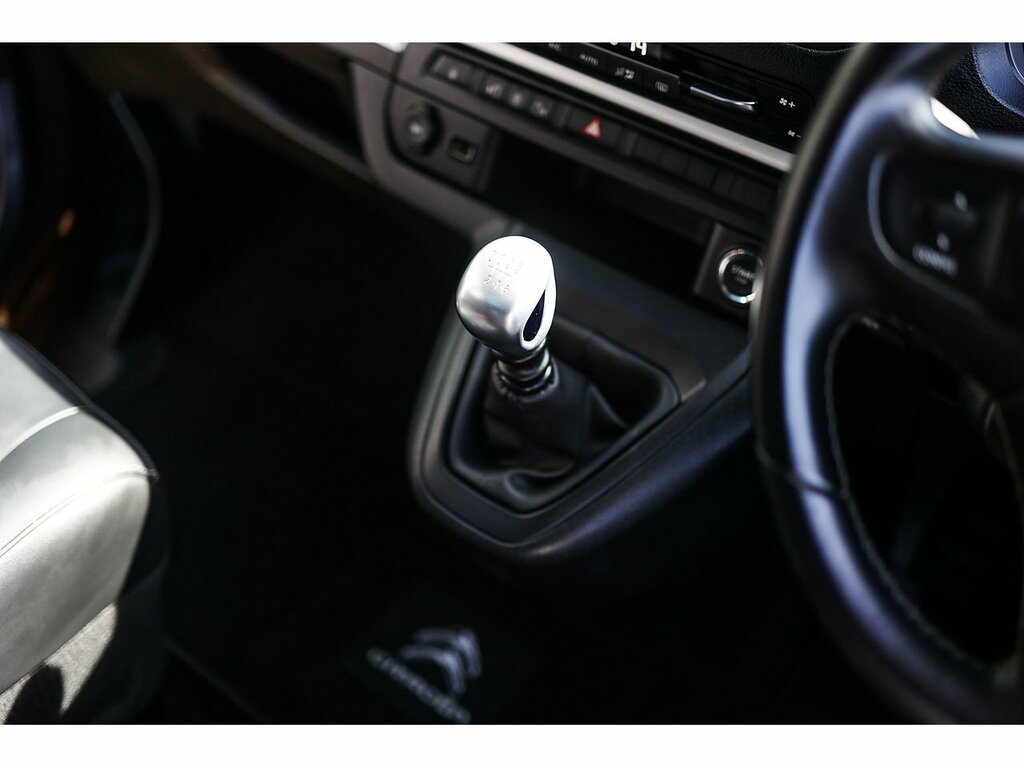 Citroen SpaceTourer Bluehdi Feel M Mpv Silver #25