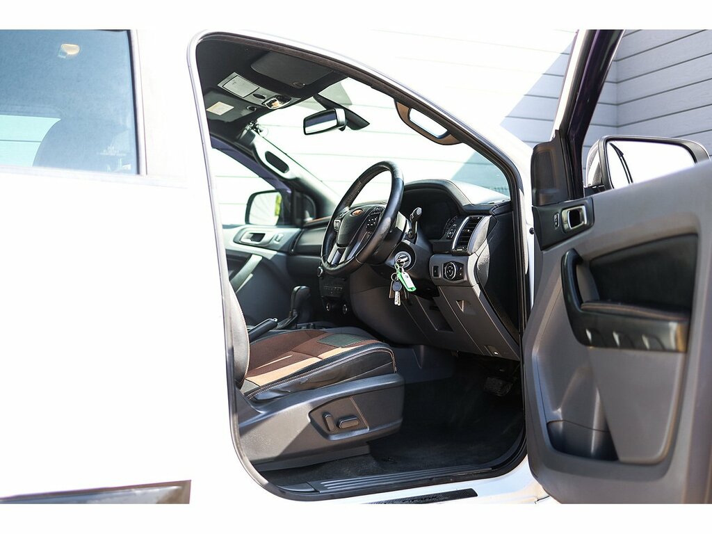 Ford Ranger Pickup White #10