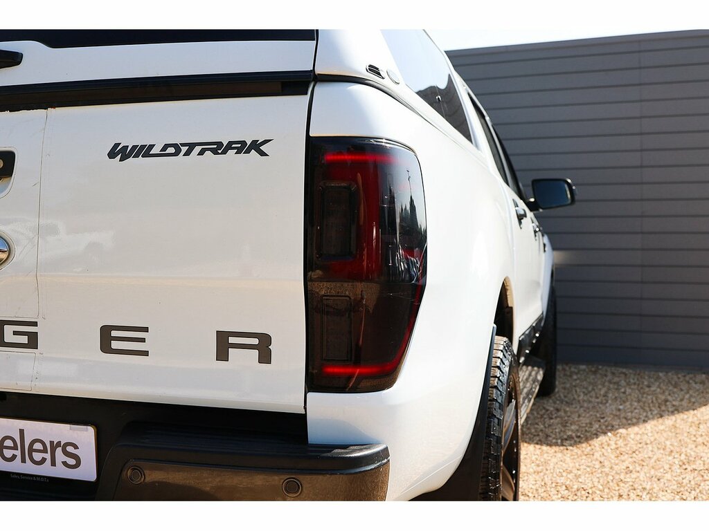 Ford Ranger Pickup White #37