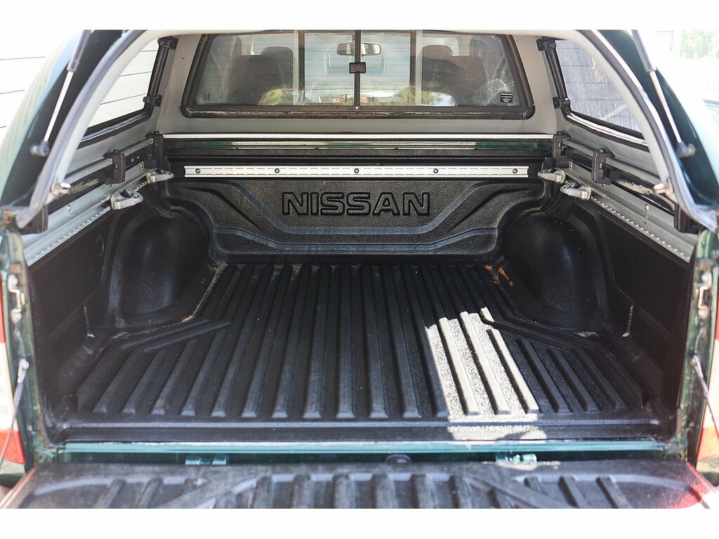 Nissan Navara Navara Tekna Dci Black #10