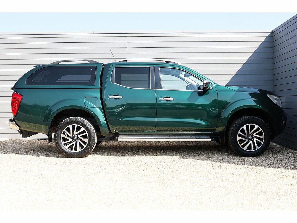 Nissan Navara Dci Tekna Green #6