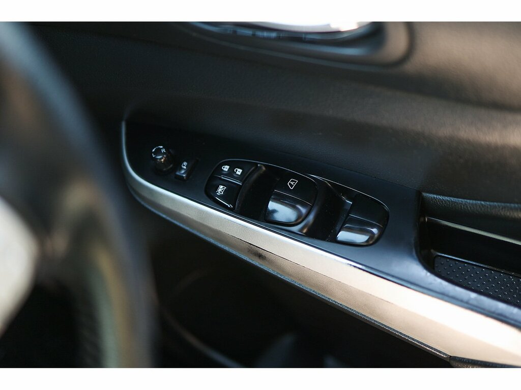 Nissan Navara Navara Tekna Dci Black #32