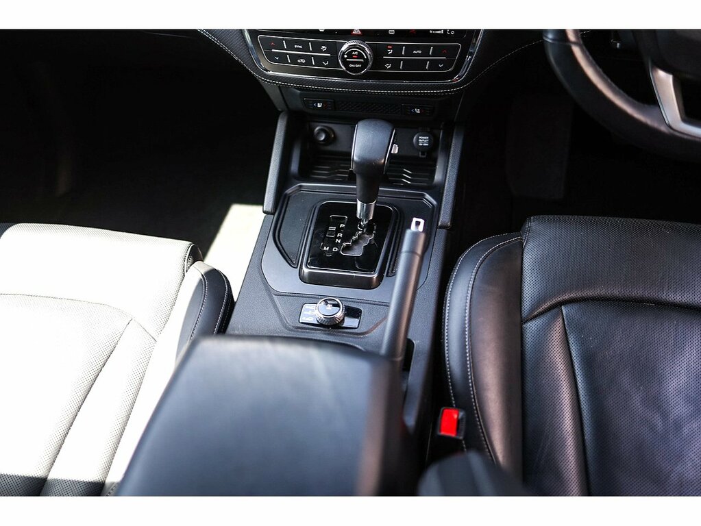SsangYong Musso Pickup Black #22