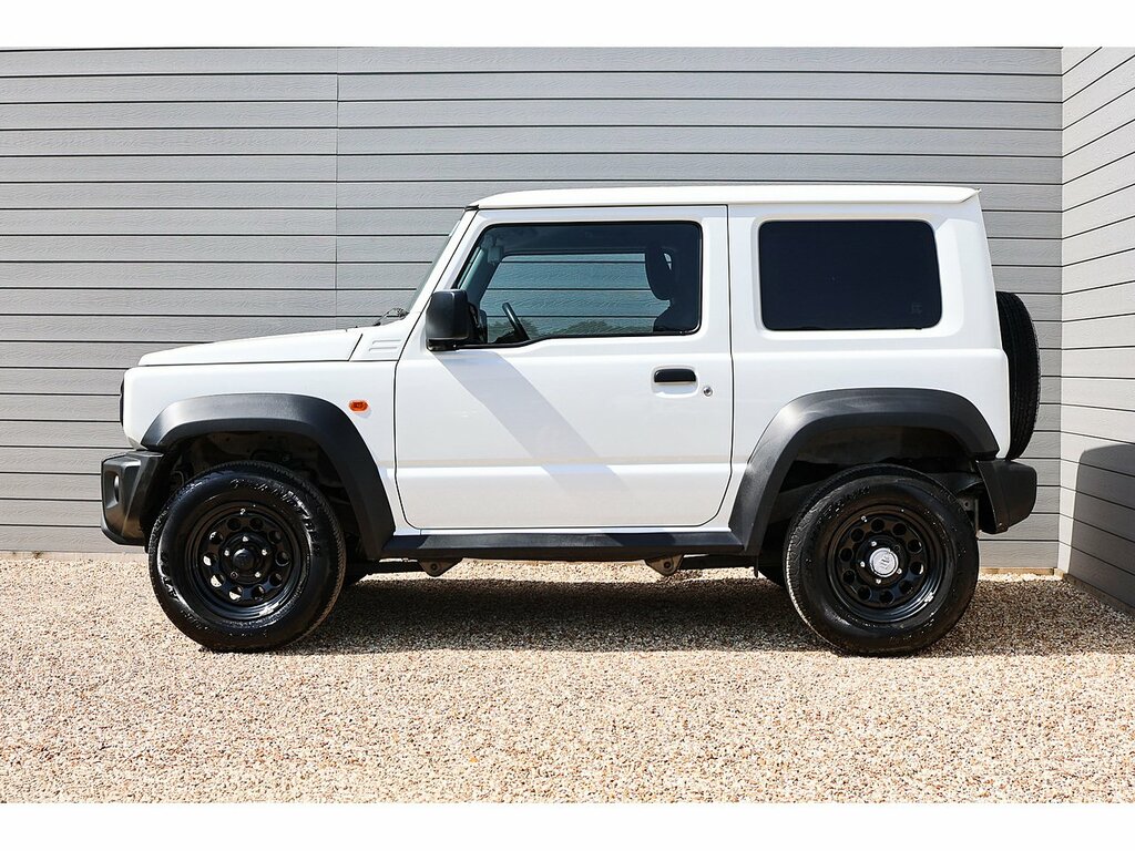 Suzuki Jimny Allgrip White #5