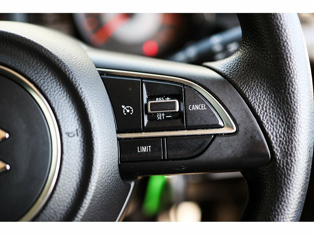 Suzuki Jimny Allgrip White #24