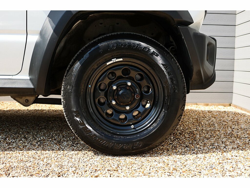 Suzuki Jimny Allgrip White #35
