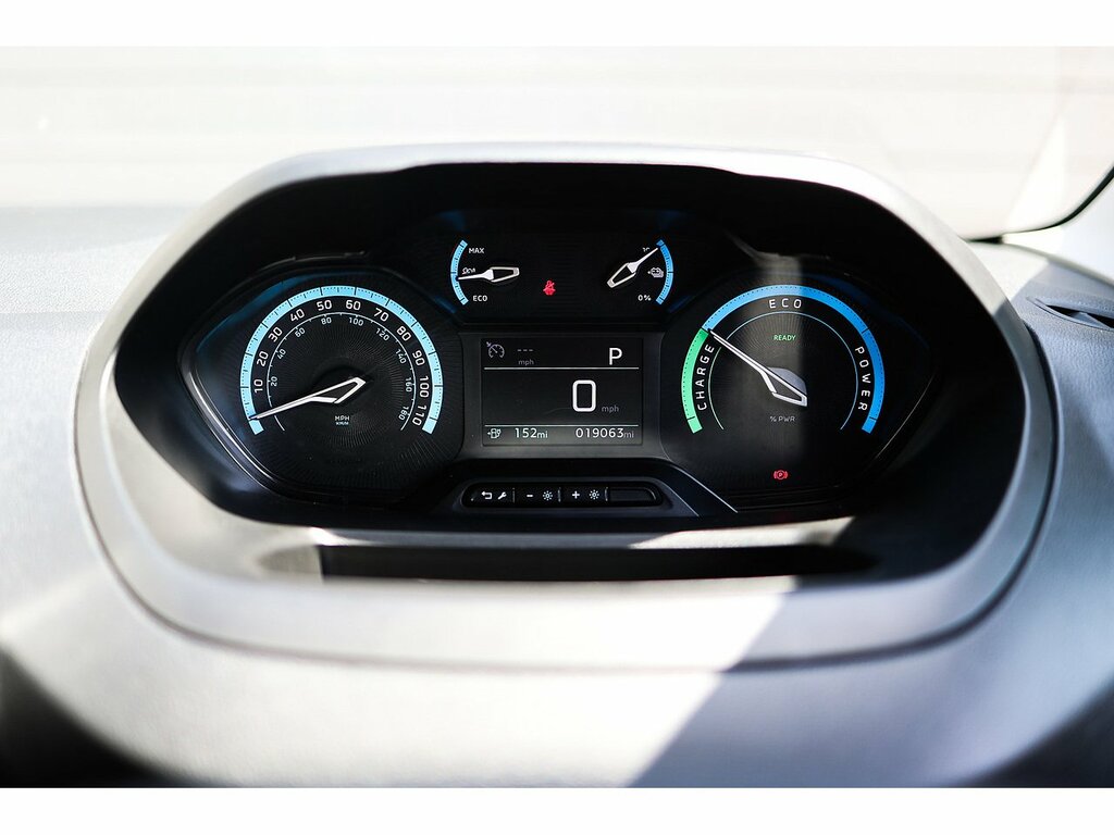 Peugeot E-Partner 800 50Kwh Professional Premium Standard Panel Van Grey #24