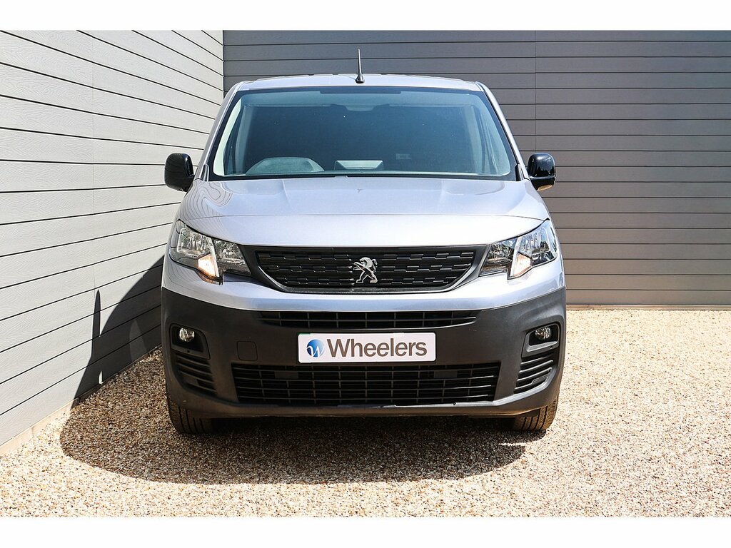 Peugeot E-Partner 800 Professional Premium Grey #4