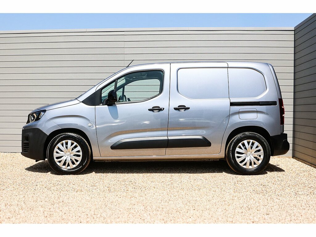 Peugeot E-Partner 800 Professional Premium Grey #5