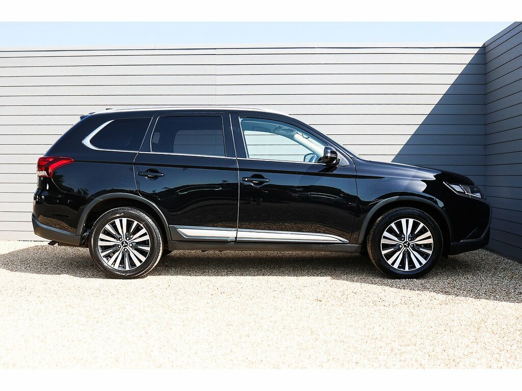 Mitsubishi Outlander Mivec Design Black #6