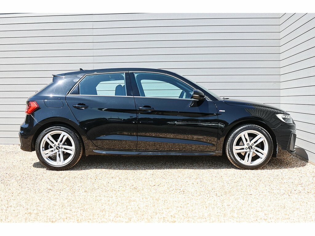 Audi A1 Tfsi S Line Black #6