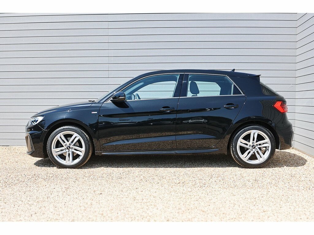 Audi A1 Tfsi S Line Black #5