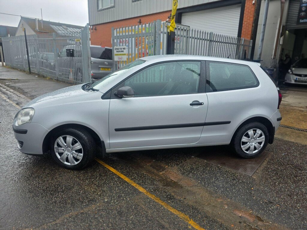 Volkswagen Polo 1.2 E Silver #4