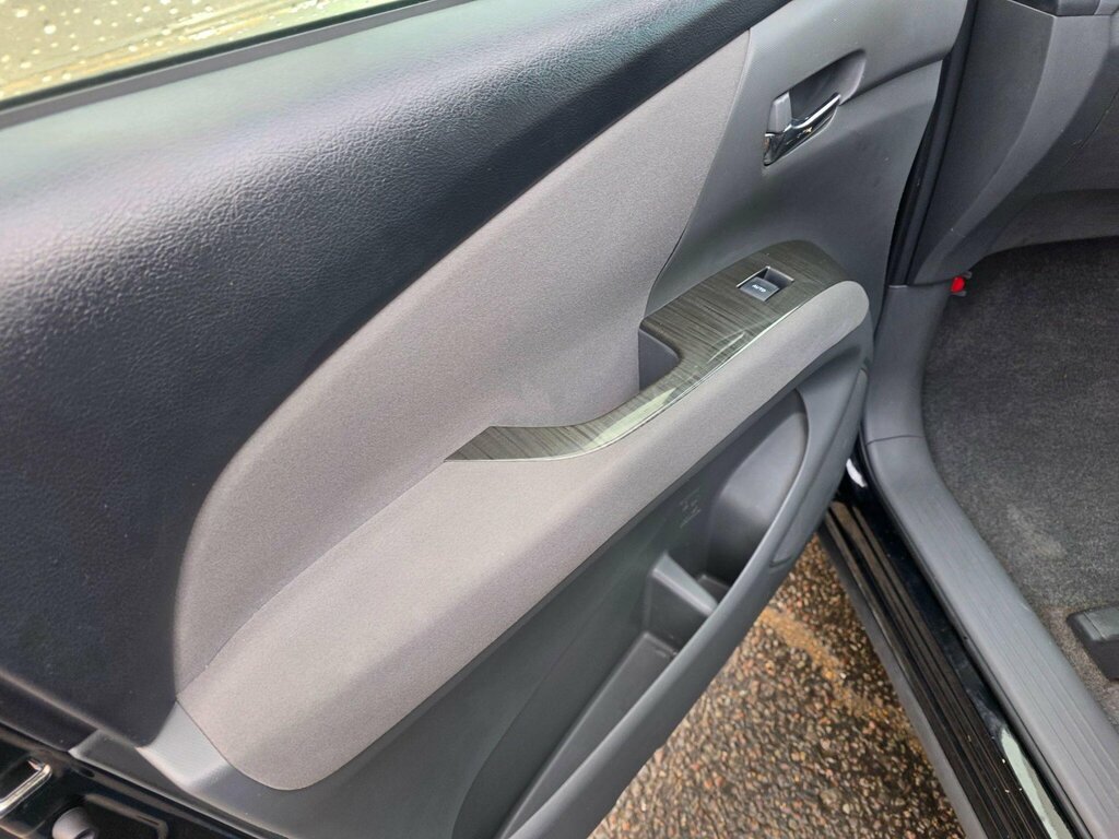 Toyota Estima 2.4 E 7 Silver #20