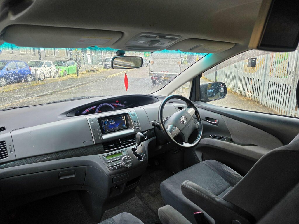 Toyota Estima 2.4 E 7 Silver #11