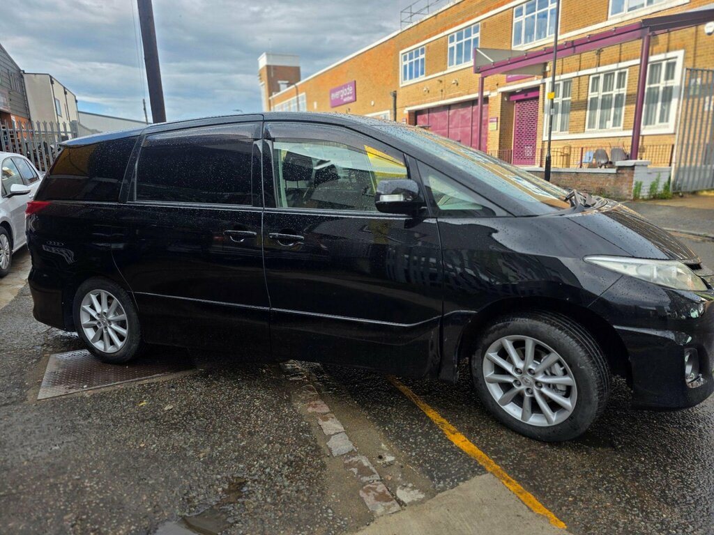 Toyota Estima 2.4 E 7 Silver #9