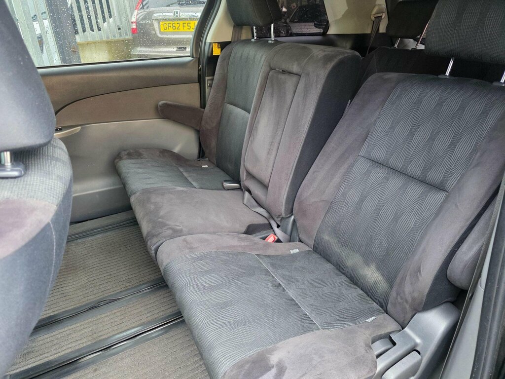 Toyota Estima 2.4 E 7 Silver #14