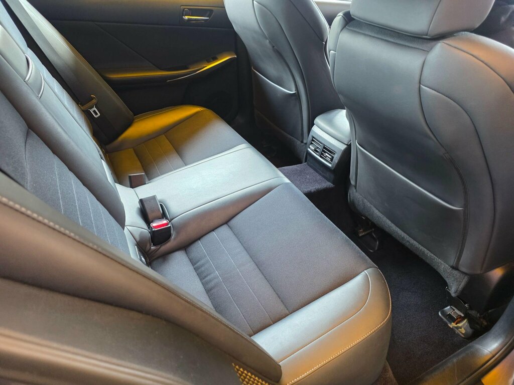 Lexus IS Saloon Grey #20