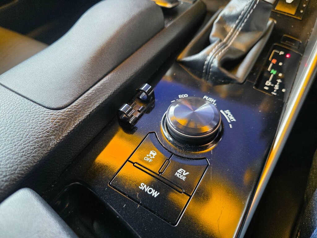 Lexus IS Saloon Grey #27