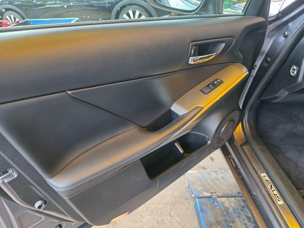Lexus IS Saloon Grey #30