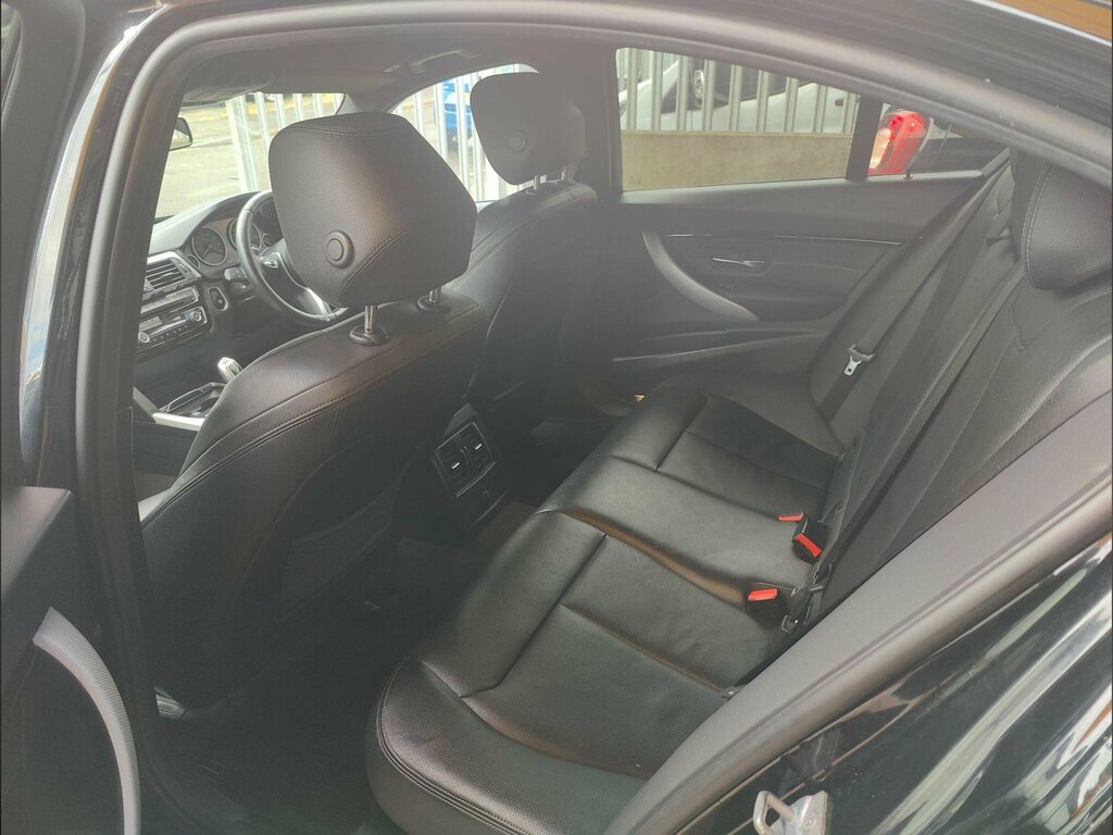 BMW 3 Series Blue #16